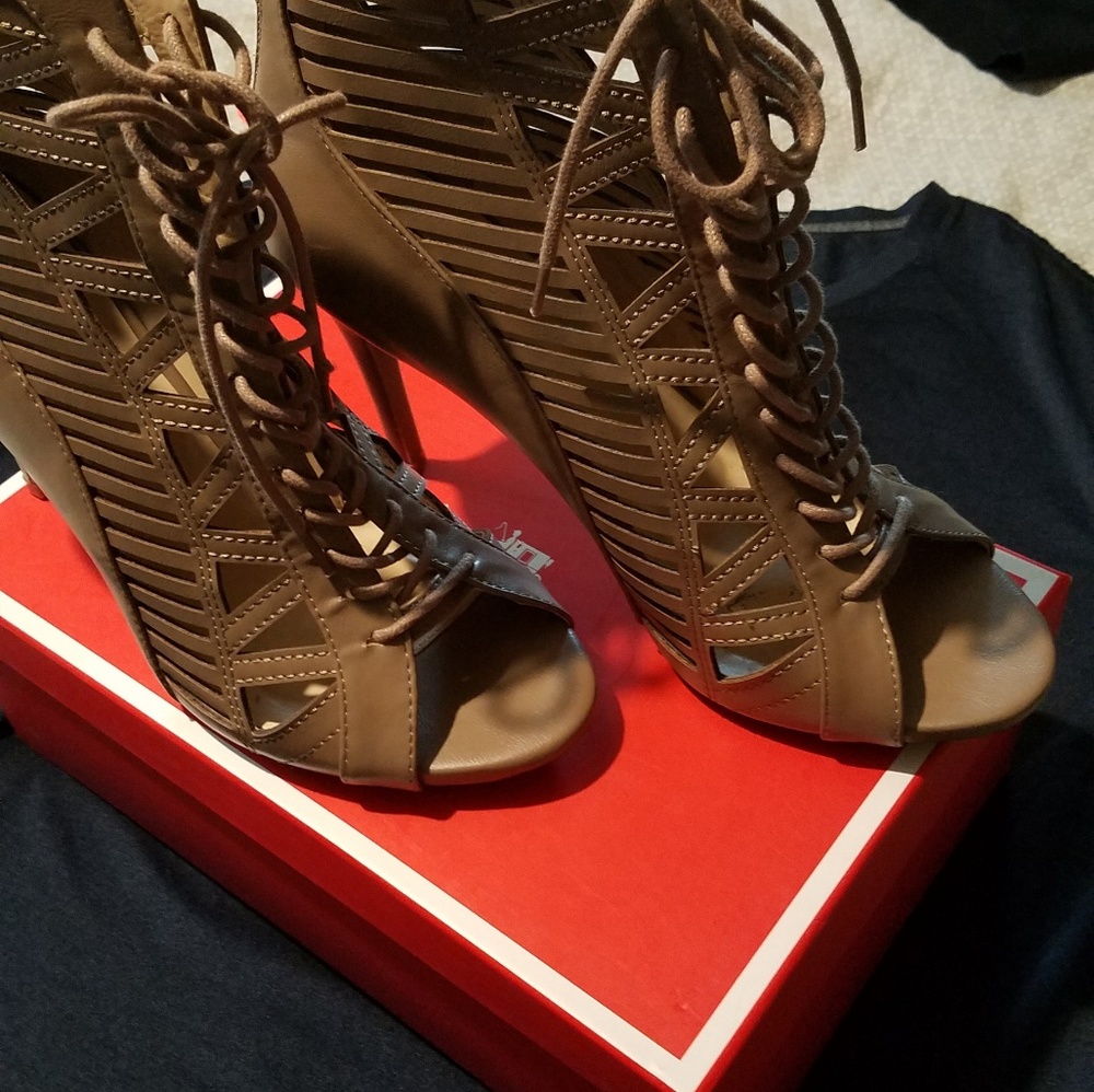 Diva Heels